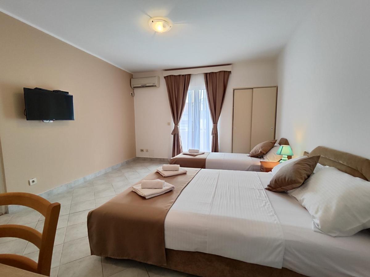Villa Hera Budva Bagian luar foto